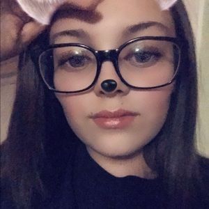 Meet your Posher, Dana